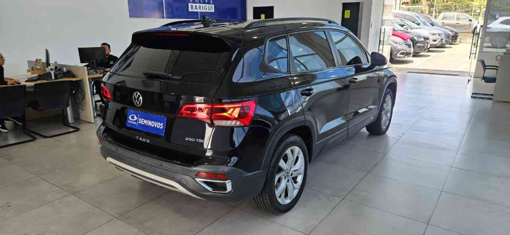 Volkswagen TAOS Flex Automático7