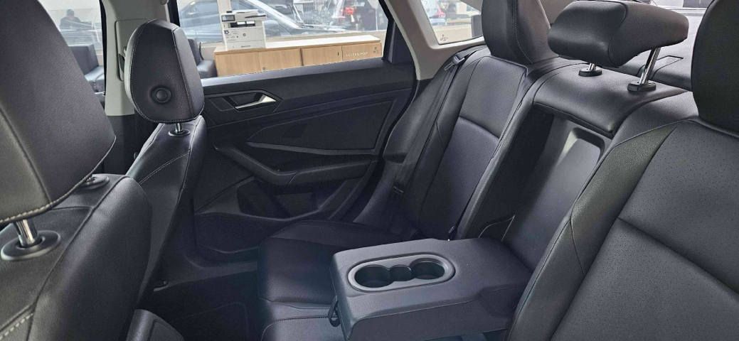 Volkswagen JETTA Flex Automático12