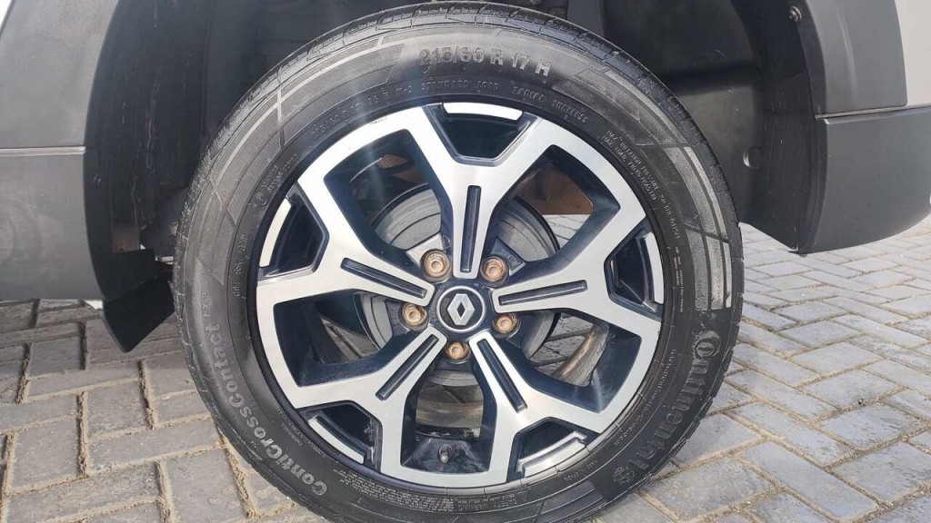 duster iconic 1.6 cvt15
