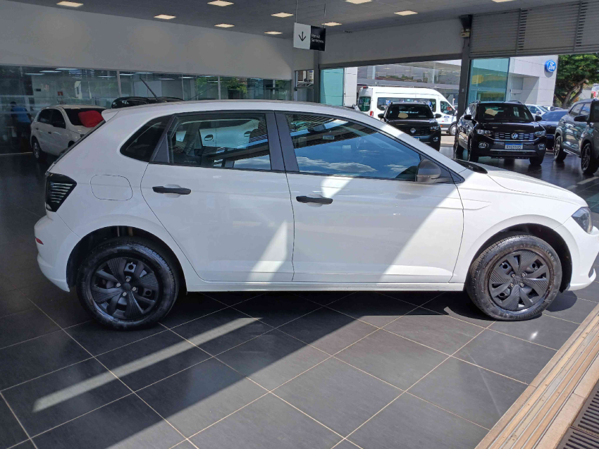 volkswagen polo 1.0 mpi track manual 2023/24