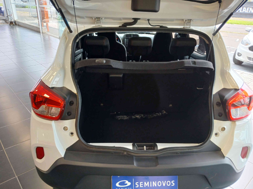 kwid flex manual 2023/24