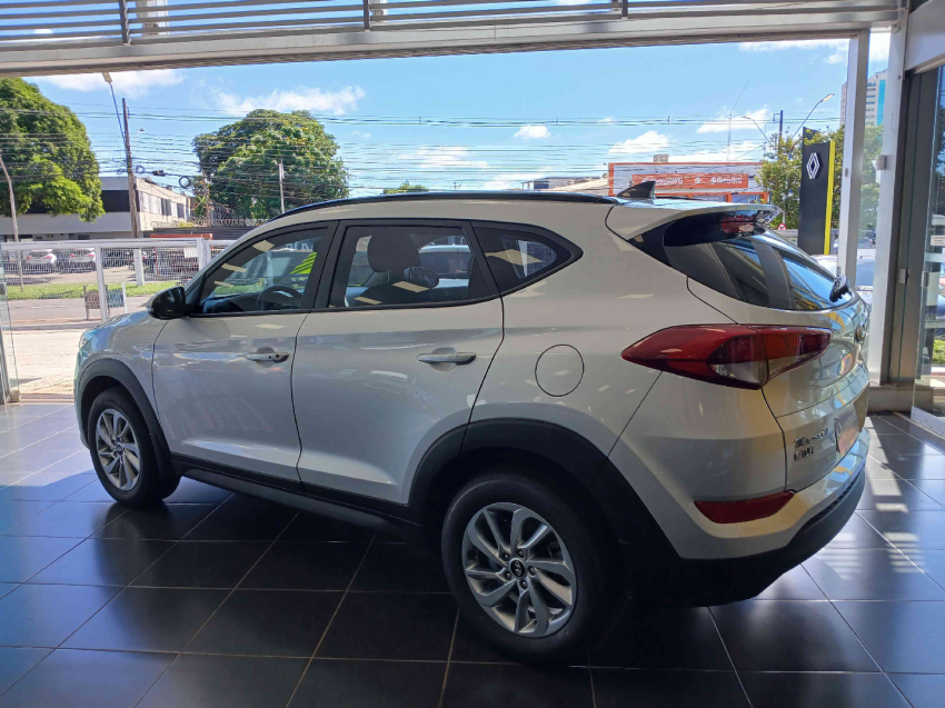 tucson gls 1.6 tb at gasolina 2020/21