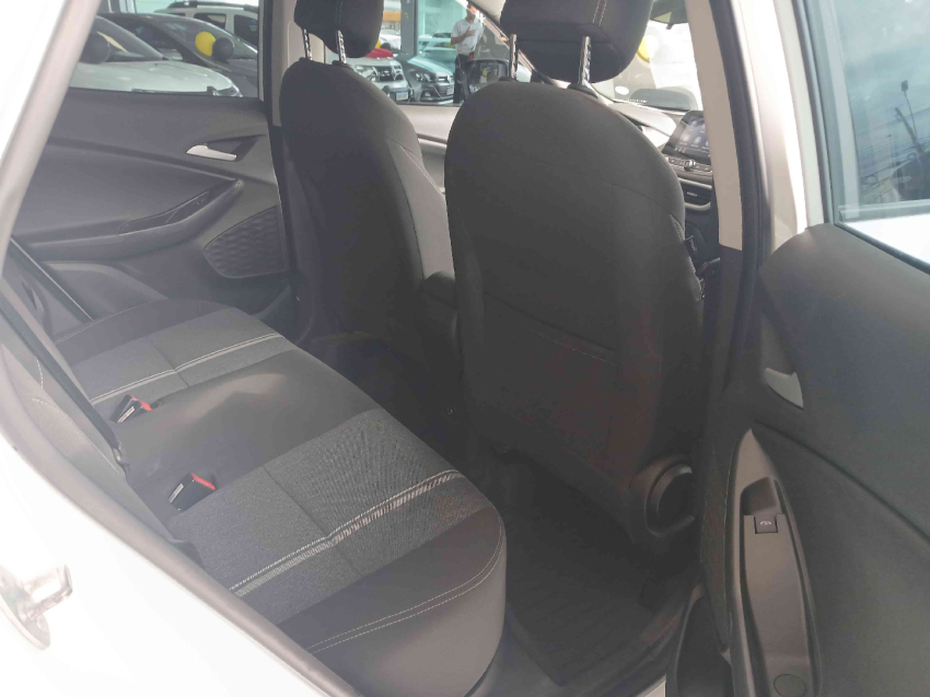 tracker 1.0 turbo flex lt automatico 2020/21
