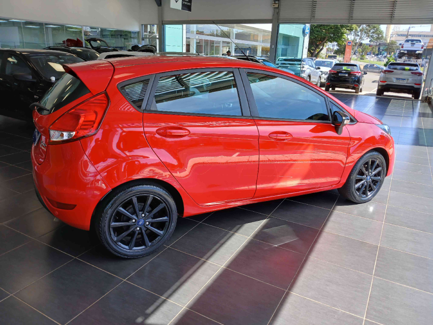 new fiesta style 1.6 manual