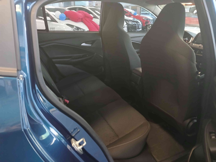 chevrolet onix flex automatico 2021/22