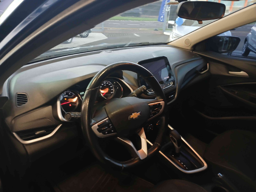 chevrolet onix flex automatico 2021/22