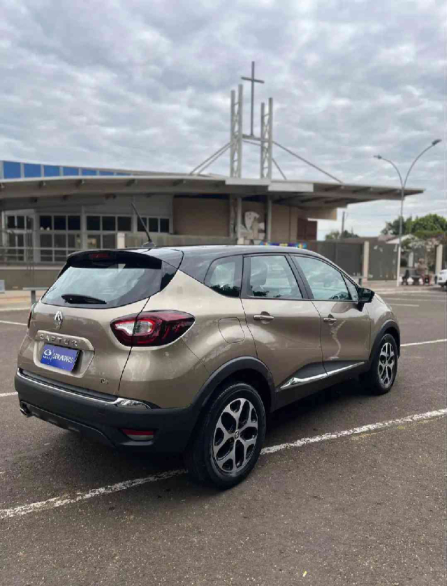 captur iconic flex automatico 2022/23