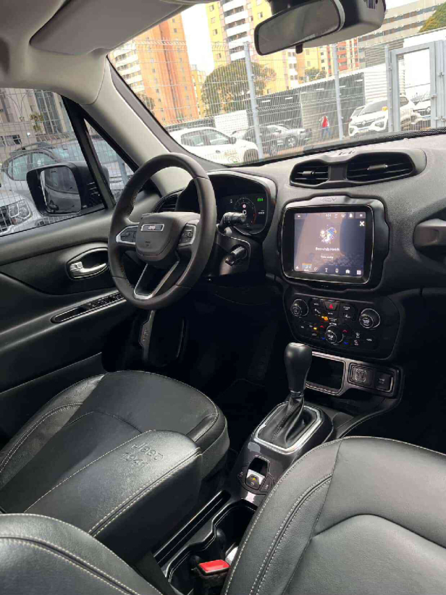 jeep renegade 1.3 t270 turbo flex longitude at6 4p automatico 2023