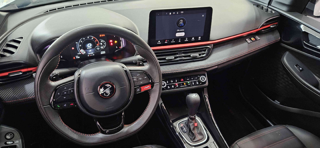 fiat fastback 1.3 turbo 270 flex abarth at6 4p automatico 2024