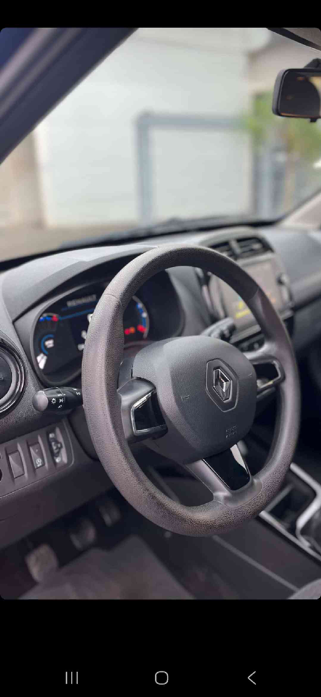 renault kwid 1.0 12v sce flex outsider manual 4p 2025