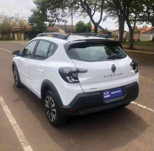renault kardian 1.0 flex semiautomatico 2025