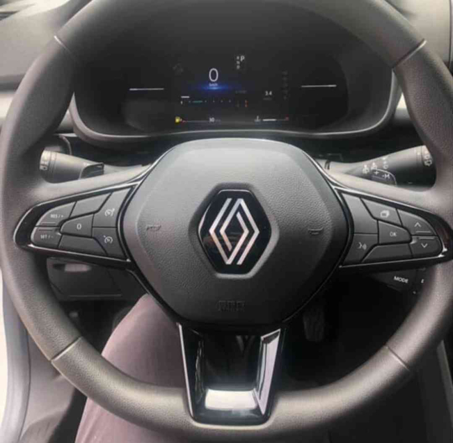 renault kardian 1.0 flex semiautomatico 2025