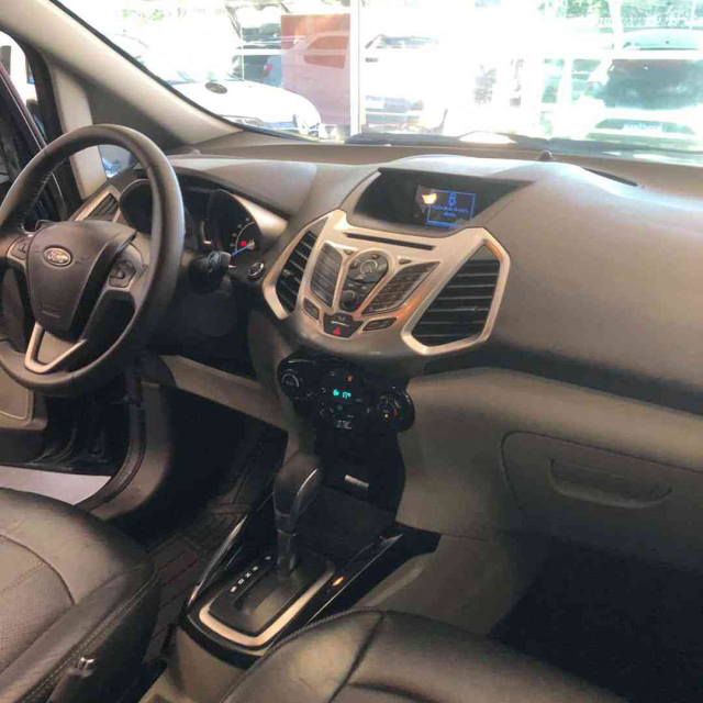 new ecosport titanium 2.015