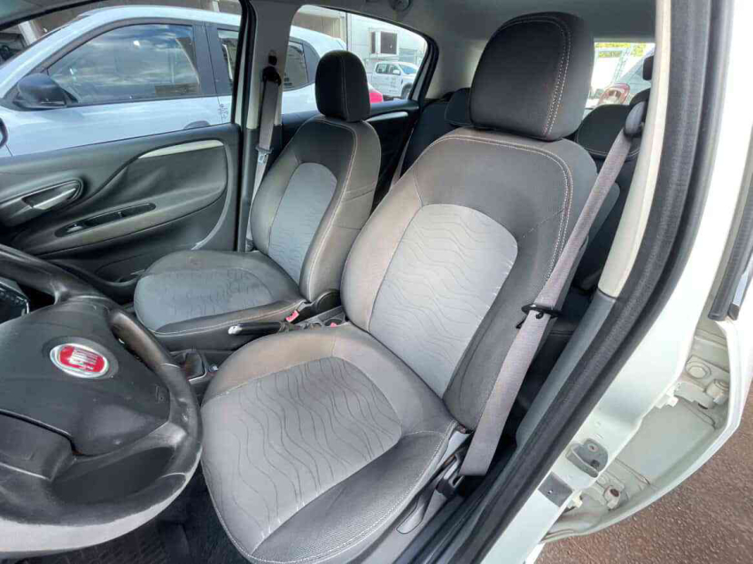 punto essence 1.6 16v evo7