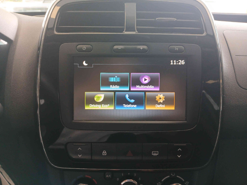 kwid outsider 1.0 12v12