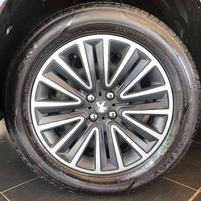 2008 allure 1.6 16v mt7