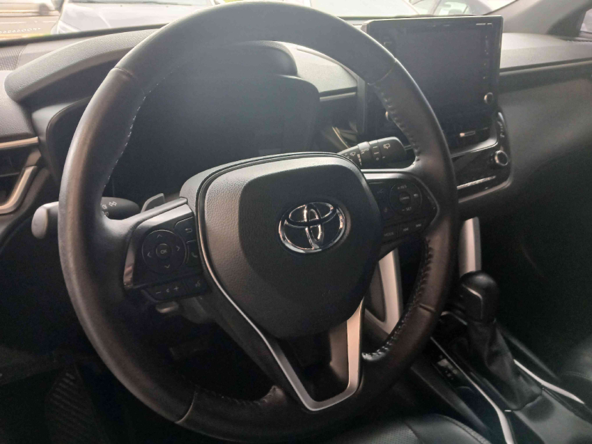 corolla cross xre 2.010