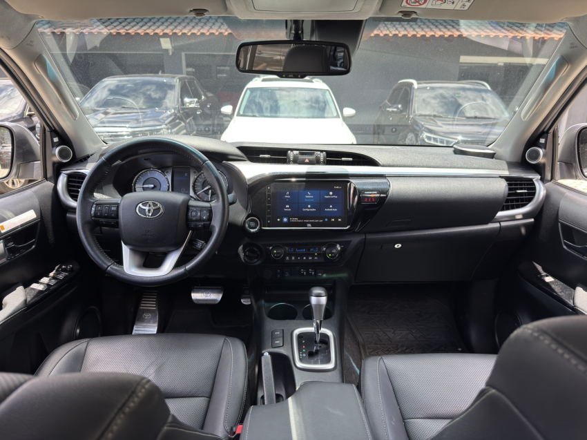 hilux cd dsl 4x4 srx at 23/2410
