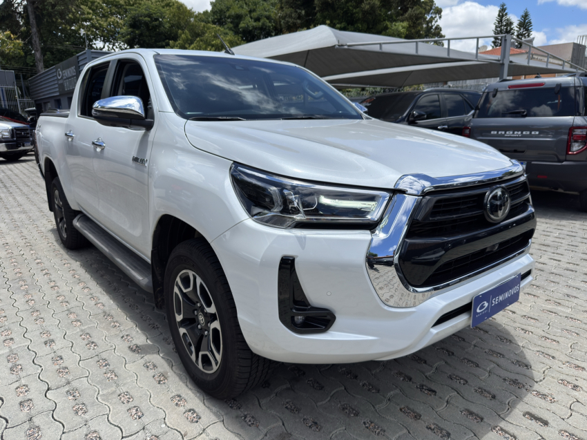 hilux cd dsl 4x4 srx at 23/24
