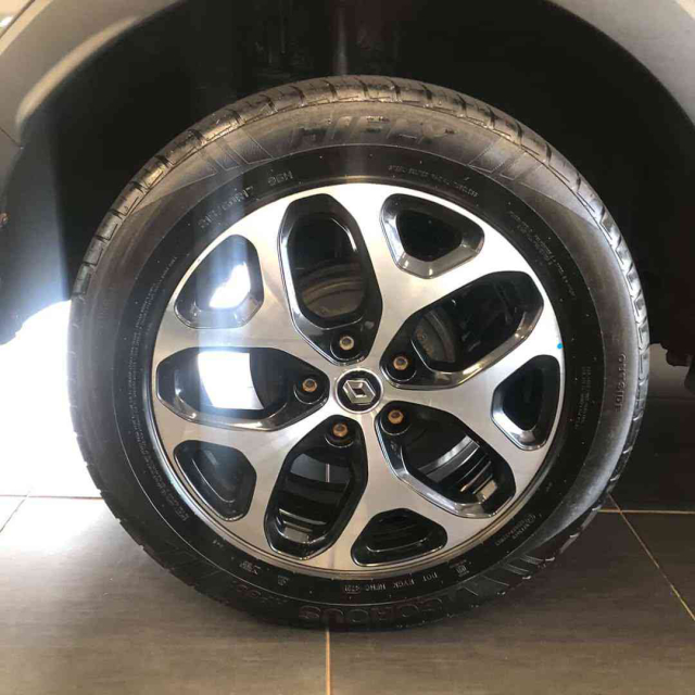 captur intense 1.6 automatica6