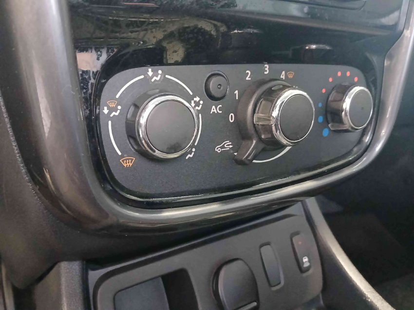 duster dynamique 2.0 16v at hiflex18