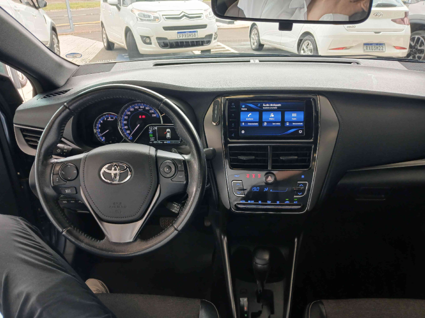 yaris hatch xs 1.5 cvt15