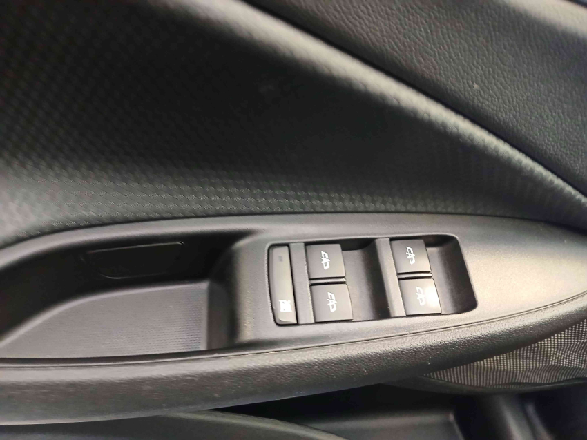 chevrolet onix 1.0  flex manual 2024/257