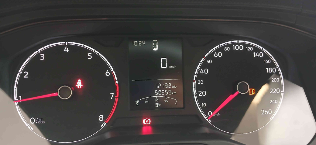 polo track 1.0 12v11