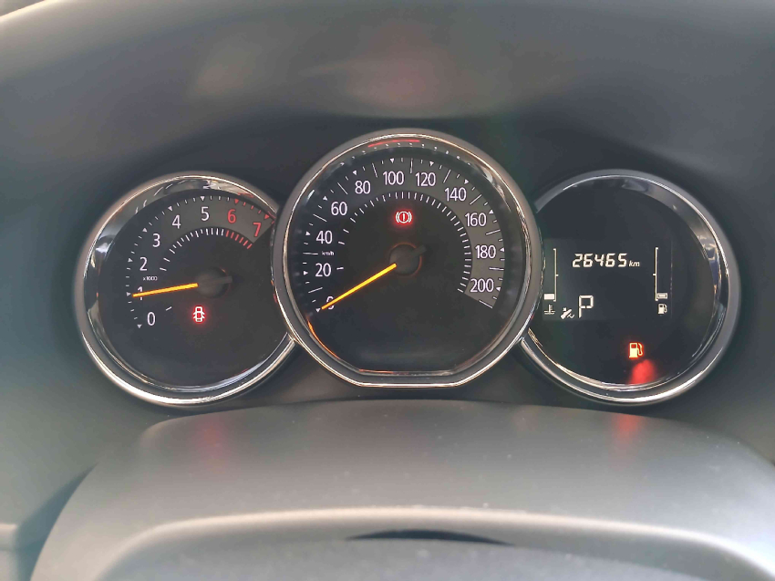 sandero authentique (plus) 1.6 8v12