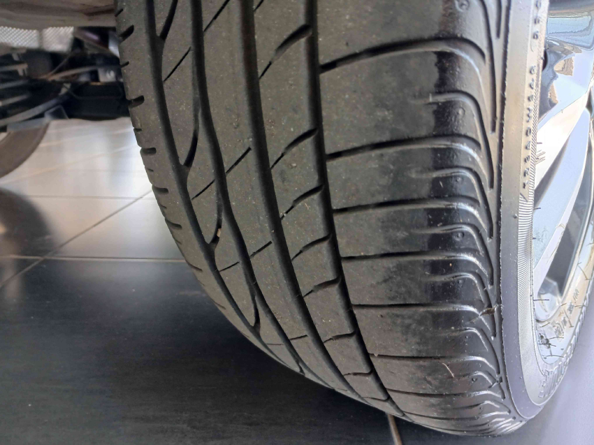 sandero authentique (plus) 1.6 8v7