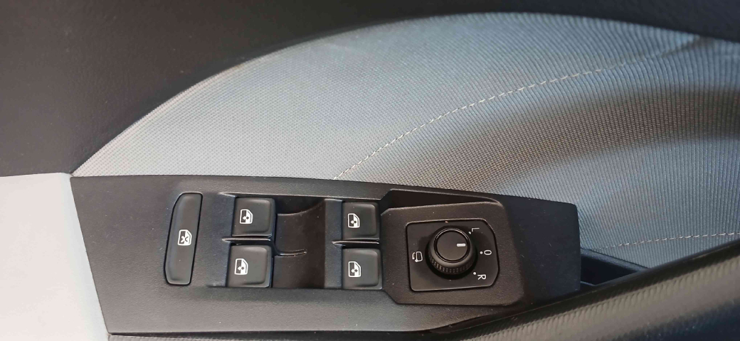 t-cross comfortline 200 1.0 tsi13