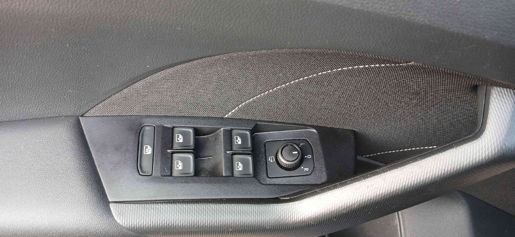 t-cross highline 250 1.4 tsi at611