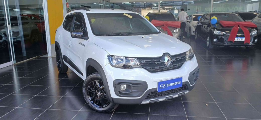 kwid outsider 1.0 mt 2020