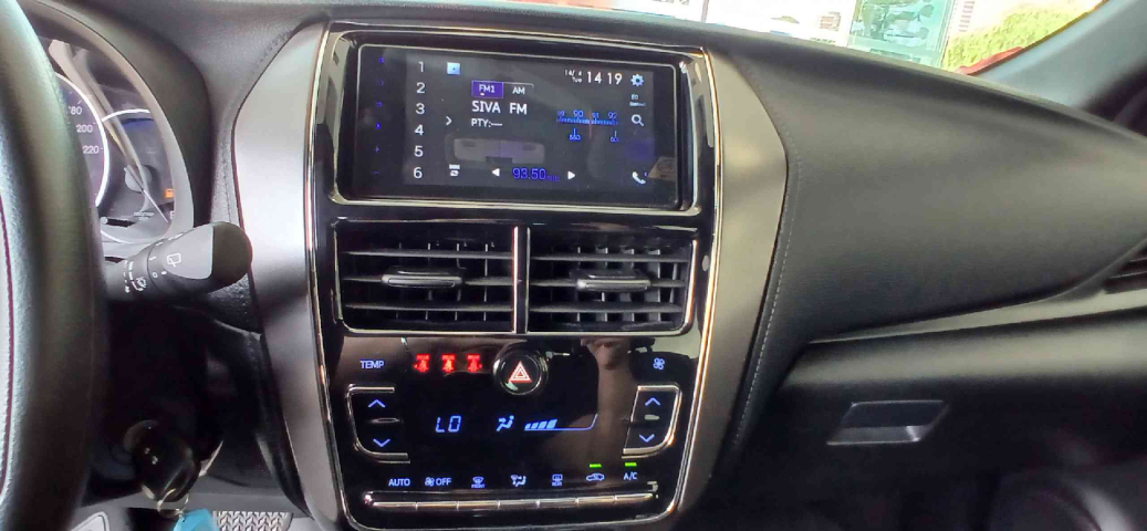 yaris hatch xl 1.5 cvt7