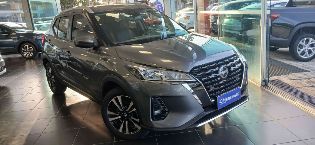 nissan kicks play 1.6 16v flexstart advance plus xtronic flex 4p automatico 2025