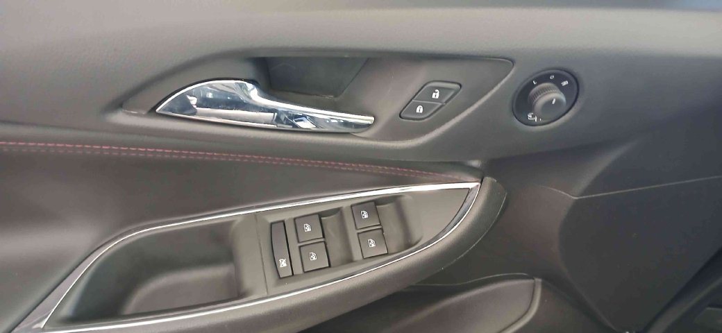 cruze sport6 rs 1.4 turbo at9