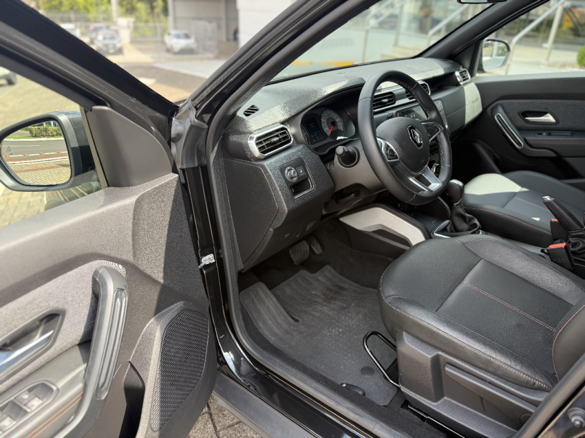 renault duster 1.3 tce flex iconic plus x-tronic 4p automatico 202610