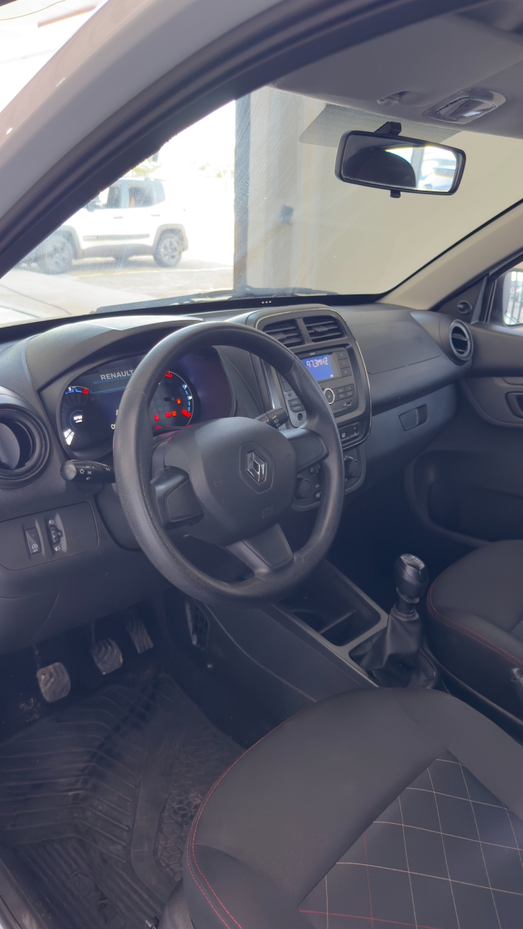 kwid zen 1.0 12v8