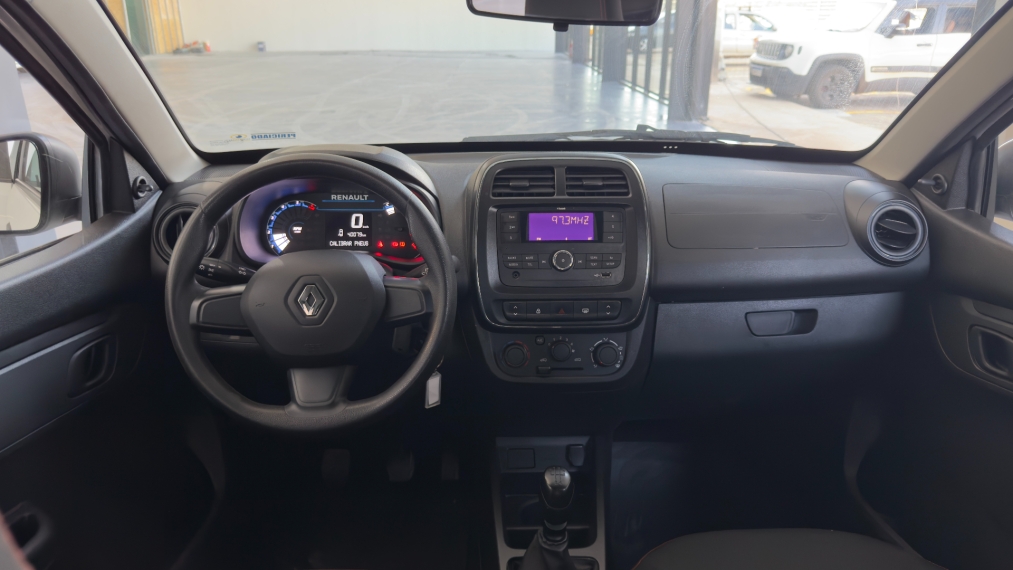 kwid zen 1.0 12v7