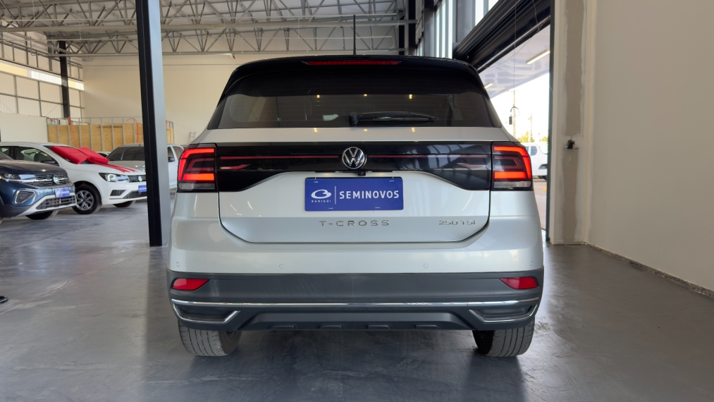 t-cross highline 250 1.4 tsi at64