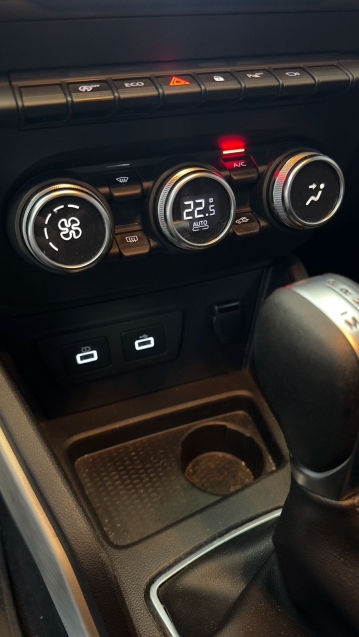 duster iconic plus 1.3 16v tce cvt x-tronic11