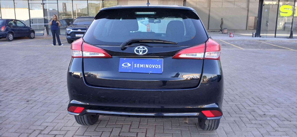 toyota yaris 1.5 16v flex xl multidrive 4p automatico 20253