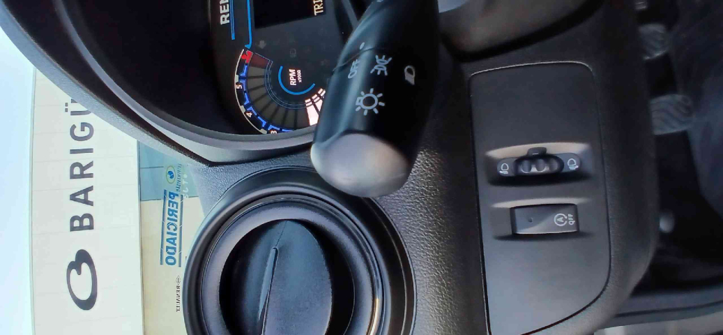 renault kwid 1.0 12v sce flex zen manual 4p 20268