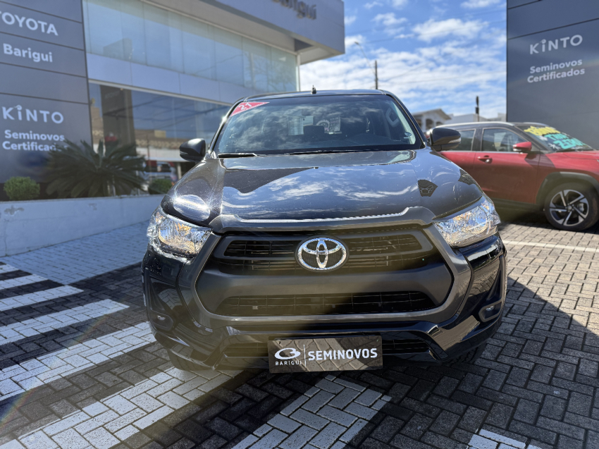 toyota hilux 2.8 d-4d turbo diesel cd sr 4x4 automatico 4p 20211