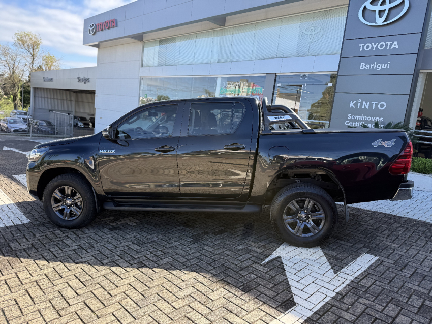 toyota hilux 2.8 d-4d turbo diesel cd sr 4x4 automatico 4p 20214