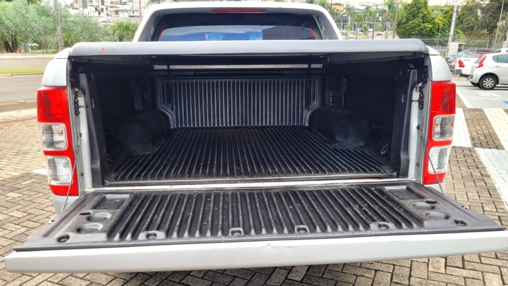 ford ranger 3.2 limited 4x4 cd 20v diesel 4p automatico 2023
