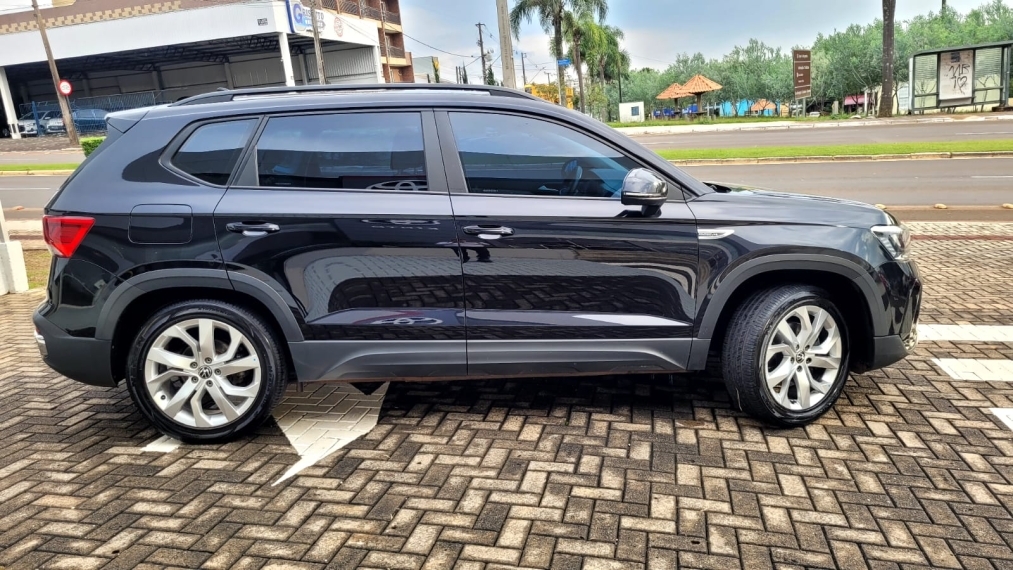 volkswagen taos 1.4 250 tsi total flex comfortline automatico 2022