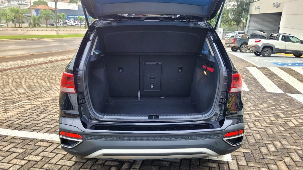 volkswagen taos 1.4 250 tsi total flex comfortline automatico 2022