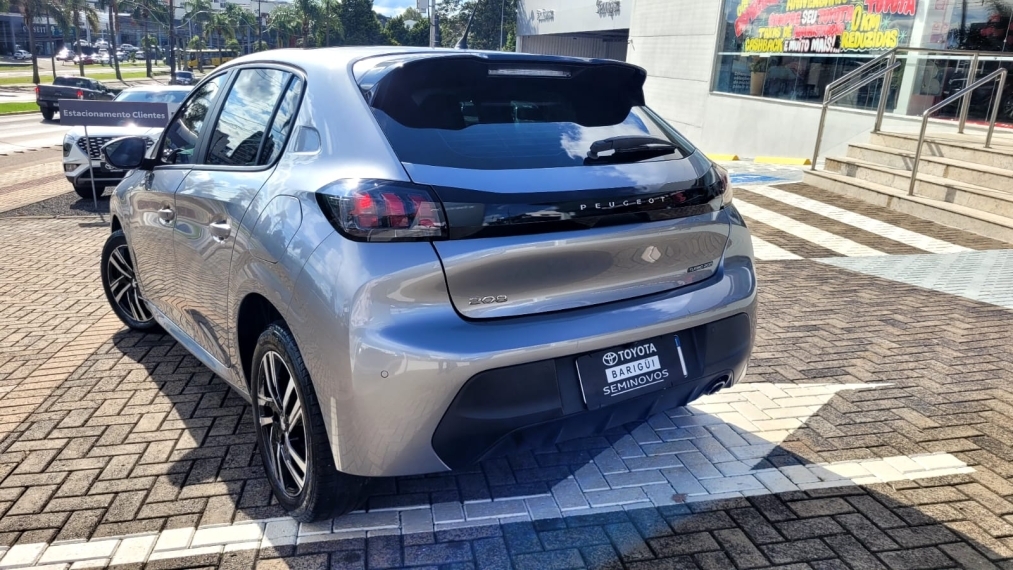 peugeot 208 1.0 turbo 200 flex griffe cvt 2024