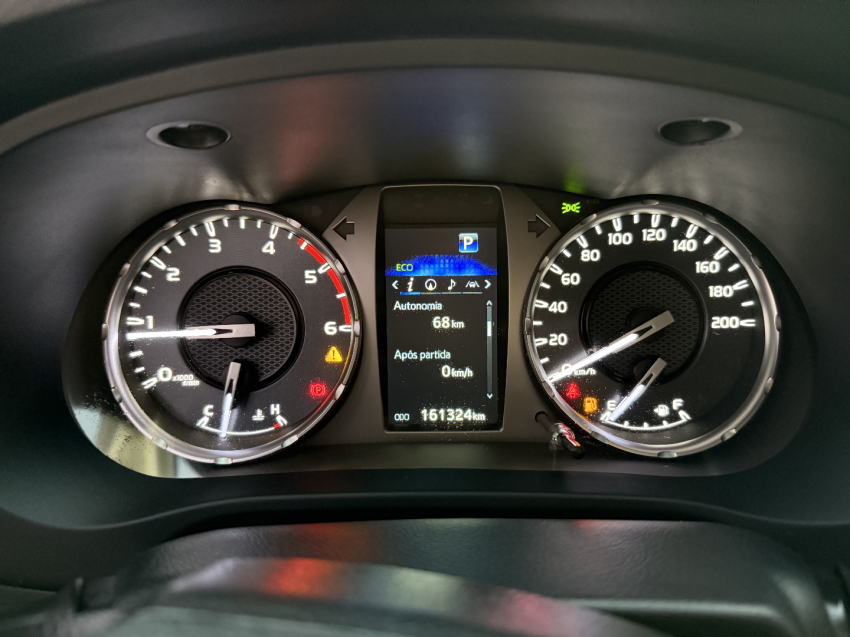 toyota hilux 2.8 d-4d turbo diesel cd srx 4x4 automatico 4p 2022